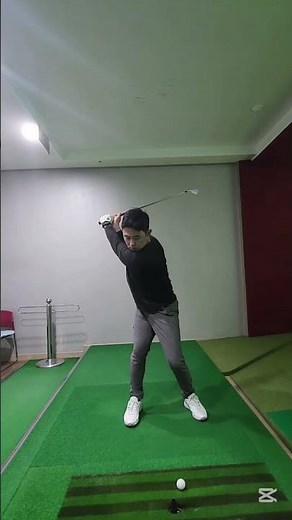 단계별 스윙 #골프레슨 #golf #골린이 #golfswing #골프스윙 #아이언샷 #리듬감 #백스윙 #비거리 #몸통스윙 #허준녕프로 #임팩트 #초보골퍼 #성수골프스타디움