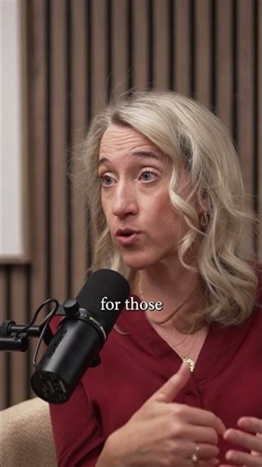 What is THE discriminating factor of happiness in the United States?