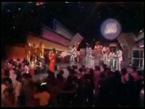 Gloria Gaynor I Will Survive Live Midnight Special 1979