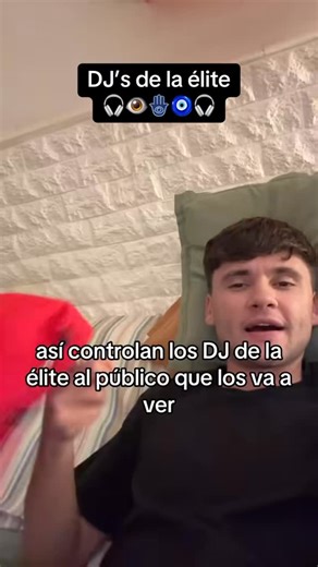 Visuales para shows de dj’s @aabaudiovisual 😎 🎧 Hacemos visuales para shows de dj’s 👉🏼 Te ayudamos en nuestro perfil: @aabaudiovisual #dj #shows #visuales | Aab Audiovisual