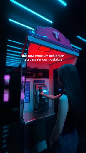 Introducing a new and nostalgic museum exhibition in Melbourne: FRIEND by @ncm_melbourne 📞✨ The @ncm_melbourne is a new museum in Melbourne dedicated to highlighting the nostalgia of past communication in Australia. Housed in an old 1939 telephone exchange building, it’s home to immersive rooms and interactive exhibits that showcase telecommunications collections from the past 60 years (by volunteers!). Their new exhibit, “FRIEND” dives into the relationship between humans and technology - how 