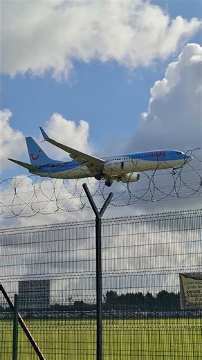 TUI Landing, Airport Pub, Manchester Airport