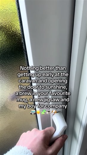 Love these slow mornings. If I was at home I’d definitely be cleaning, washing, shopping….. Love getting up first and that first brew alone 🫶🏻#slowmornings #perfect #weekend #static #fyp