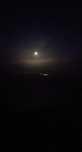 Full Moon And Sunrise Over Kawah Ijen-Indonesian Volcano #fullmoon #sunrise #kawahijen #shorts