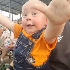 This kid gets ridiculously excited watching motor racing 😂 | VT