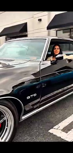 181K views · 4.7K reactions | Pontiac GTO — 1969 The Original Muscle Beast #1969GTO #PontiacGTO #MuscleCar #GTOLegend #AmericanMuscle #ClassicCars #StreetBeast #OldSchoolPower | American Classic Cars | Facebook