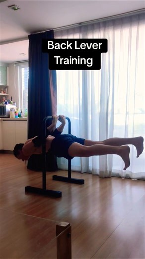 Voici comment je m'entraîne au #backlever
