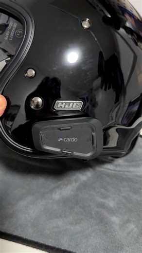 I got the missing part, come install my Cardo Spirit from RideManila on my HJC Helmets Philippines V31 ✨ I want to teach you on how to place an intercom if you have an open face helmet ☺️ Hope this helps ✌🏻 #CardoSpirit #HJCHelmets #HJCPhilippines #HJCV31 | Mikes Duque