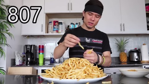 I tackled 1620 French fries in one sitting!🍟