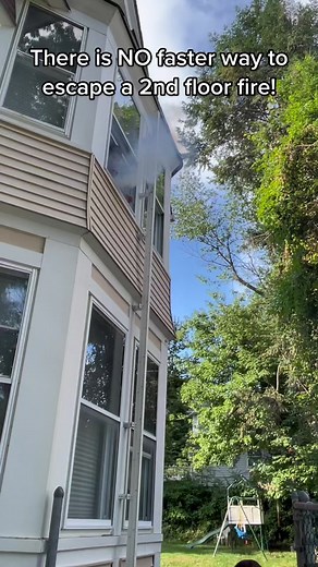 Retractable ladder #Fireescapeladder #Retractableescapeladder #Retractablefireladder #Modumladder #Fireescapeplan