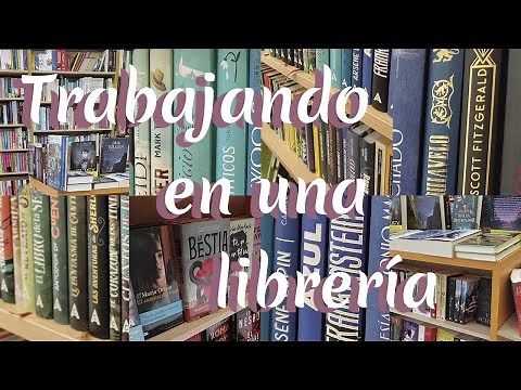 A day WORKING in a BOOKSTORE 📚 Vlog #1 Rebeca Wollbooks