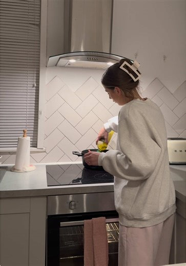 Unreal Lasagna Review and Outfit Details