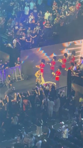 CEO live at the O2!! #aew #wrestling #allelitewrestling