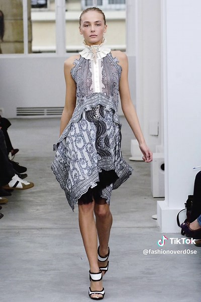 Balenciaga Spring 2006 Collection by Nicolas Ghesquière