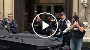 Soldier shot dead in Ottawa, police lock down city center