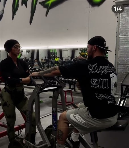 Gavin preps for his first NPC men’s physique competition 2026. #mensphysique #npc #bodybuilding