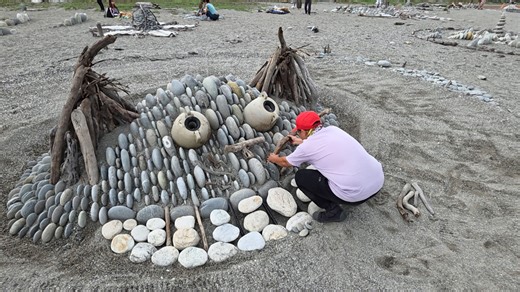 Hualien rock balancing and art festival hit by lack of big stones