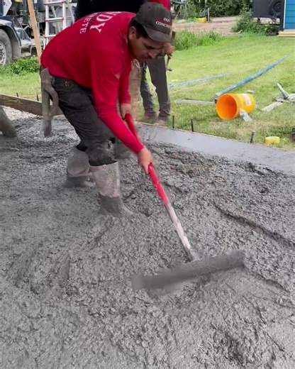 5.5K views · 92 reactions | The Brick Red border really makes this patio stand out!! #patio #residentialconcrete #homeimprovement #backyardliving #patioseason #stampedpatio #construction #indydecorativeconcrete #backyardgoals #stampedconcrete #decorativeconcrete | Indy Decorative Concrete | Facebook