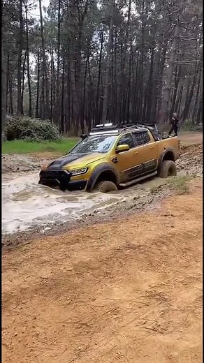 Why do you think even Rexx couldn't pass? #cihankosif #rex #akincilarextreme #offroad #istanbul #...