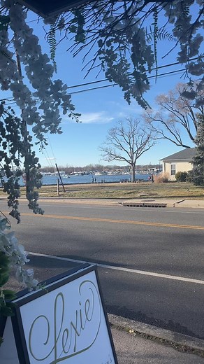 the most perfect spring vibes💐 . . . #fyp #foryoupage #lexienewyork #shopsmall #valentinesday #spring #springvibes