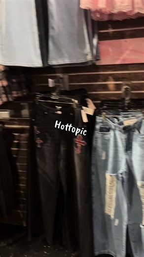 Hot Topic Haul: Stylish Finds & Jeans Try-On