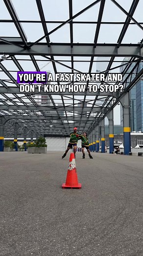 Are you struggling to stop on your skates? 😱 This is the best way to stop in my opinion when you’re going fast #rollerblading #skating #tips #reelsfb #fyp | Rollerbearding