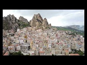 IL BORGO DI GAGLIANO CASTELFERRATO, SICILIA,