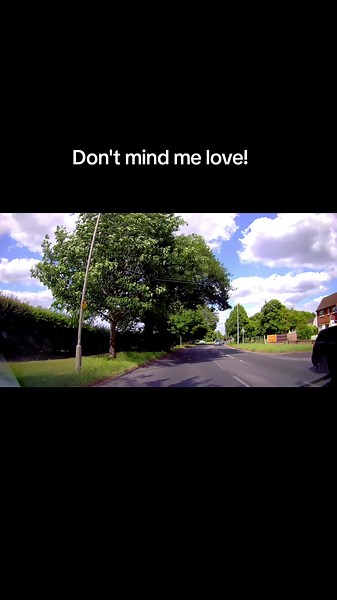 Lucky the motorbike behind me was a little back 🫣 #dashcam #dashcamfails #baddrivers #cantdrive #giveupdriving #shouldntbeontheroad