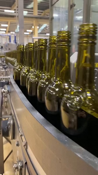 Inside the Beverage Factory: Sustainable Bottle Production
