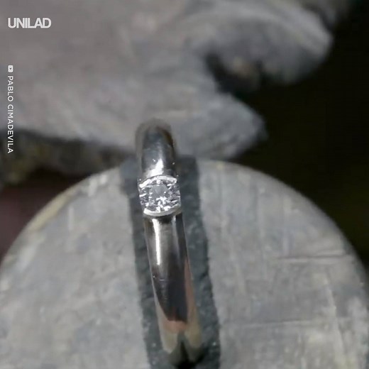 This guy 3D printed a diamond wedding ring and the results are seriously impressive 🙌💍 Pablo Cimadevila | UNILAD