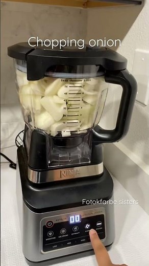Chopping bulk onion using Ninja chopper BN801 #chopper #ninjafoodie #ninjakitchen #blenderrevie