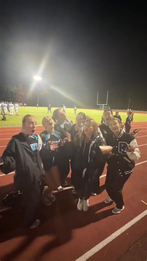 two mins until halftimes over or 😗✌️