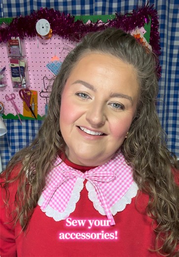 This is a FREE Peter Pan collar pattern by @Tilly and the Buttons! Such a fun accessory to dress up an outfit! Also a great way to practice sewing ruffles! #sewing #beginnersewing #sewingtiktok #sewtok #sewingforyoupage