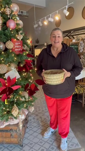 The Vintage Hammer on Instagram: "Christine doing what she does best 🎄🎁 Custom gift baskets are here and perfect for the holidays! Thoughtful, beautiful, and made just for who you’re gifting—available now to customize at both of The Vintage Hammer locations! The Vintage Hammer 122 Washington Ave, Hampshire, IL or 11802 E. Main St. Huntley, IL 224.218.7000"