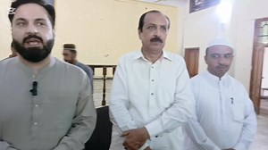 محکمہ بلدیات ودیہی تر قی ضلع نوشہرہ کے زیر اہتمام آ ج ٹی ایم اے ھال پبی میں ویلج کونسلوں میں صفائی کے لیے عملہ کی بھرتی کے سلسلے میں قراندازی کا پروگرام منعقد ہوا ،جس میں اسسٹنٹ ڈائریکٹر محکمہ بلدیات ضلع نوشہرہ کاشف الرحمن ،اسسٹنٹٹ ڈائریکٹر محکمہ بلدیات تحصیل پبی سمیع اللہ مشوانی ،سپروایزر تحصیل پبی نیر اقبال اور متعلقہ ویلج کونسلوں کے چیرمین اور سیکریٹریز نے شرکت کی,اس موقع پر تمام ویلج کونسلوں کے لیے شفاف انداز میں قراندازی کی گئ۔اس موقع پر اسسٹنٹ ڈائریکٹر محکمہ بلدیات ضلع نوشہرہ کاشف الرحمن ا