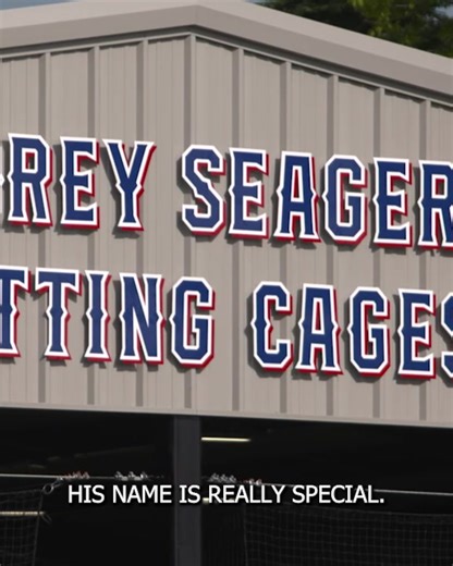 The unveiling of Arlington’s refurbished All-Star Legacy Park, formerly Senter Park, alongside Corey and Mady Seager was an All-Star Week highlight. #MLBTogether | MLB