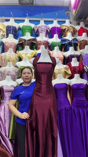 រ៉ូបម៉ូតថ្មី ស្តុុកថ្មី💖ទីតាំងនៅផ្សារកំពង់ស្ពឺ💖🙏🏻