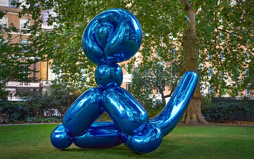 Jeff Koons and Balloon Monkey (Blue)