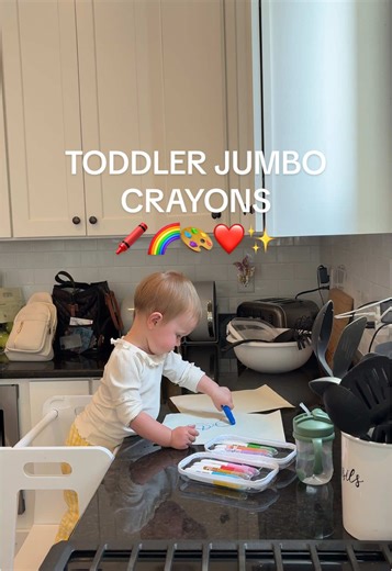 Engaging Toddler Art Activities with Jumbo Crayons