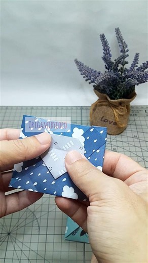 How to Make an Origami Heart Envelope #heart #envelope #envelope #diy #papercraft #crafts