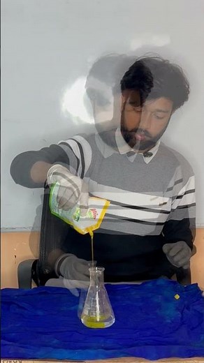 Elephant toothpaste #scienceexperiment