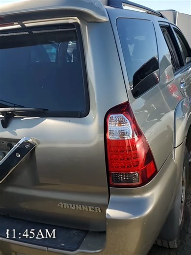 I found a SUPER RUSTY Toyota 4RUNNER SR5 4WD for $3300 #rusty #toyota #4runner #toyota4runner #fyp @filmed.by.ac 🏎️ @David. @Kevin Daniel @Dcp2000