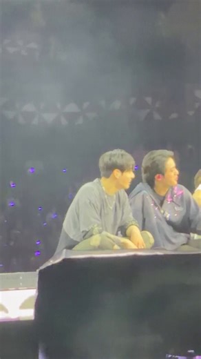 Look at Jungkook’s smile I’m crying. He’s everything. Sorry for the bad video I was holding the banner with my other hand and I recorded horribly but I couldn’t not show it.