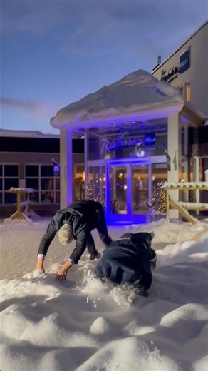 Snow dive challenge accepted ❄️😂