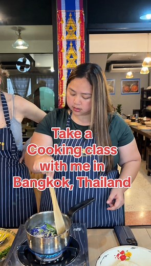 Come with me and take a cooking class at Tingly Thai Cooking School, in Bangkok, Thailand. | Cabalen Foodie
