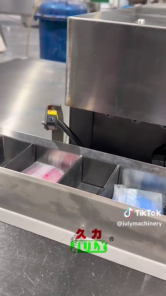 Do you know how to feed the product automatically? Let me show you. #automatic #fyi #catoningmachine #packagingmachine #carton