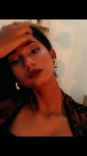 Riddhi 🌊 on Instagram: "Comment 💕 for template [Template, edits, trending template, make-up inspo, outfit inspo, fashion, fit, tout donner] . . . . . . . . #edits #fyp #templates #fashion #instalike"
