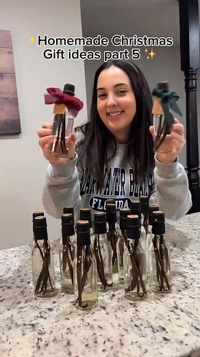151K views · 9.6K reactions | Making homemade vanilla is the sweetest DIY Christmas gift idea! ✨ I’m showing you exactly how I do it, and you can grab the full written recipe and all the product links by joining my free newsletter !n my b!0. Don’t miss out on all the festive goodness! . . #homemadechristmasgifts #diychristmasgift #christmas2025 #homemadevanilla #christmasgiftideas ￼ | Cara Jones | Facebook