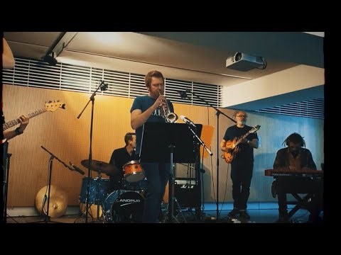 SUNBASE - "CRAZY" - LIVE SESSION