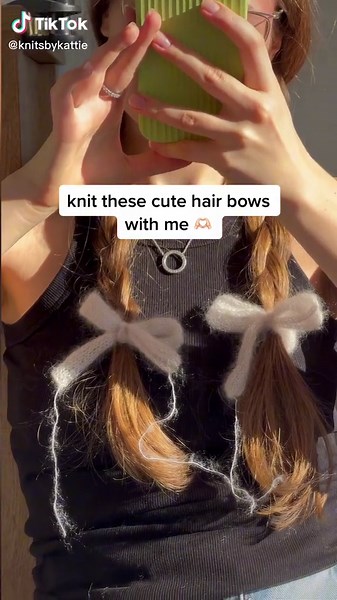 Knit Cute Hair Bows Tutorial with Mohair Yarn